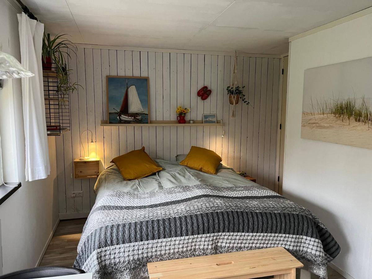 Beemster Tiny House Bed and Breakfast Zuidoostbeemster Exteriör bild